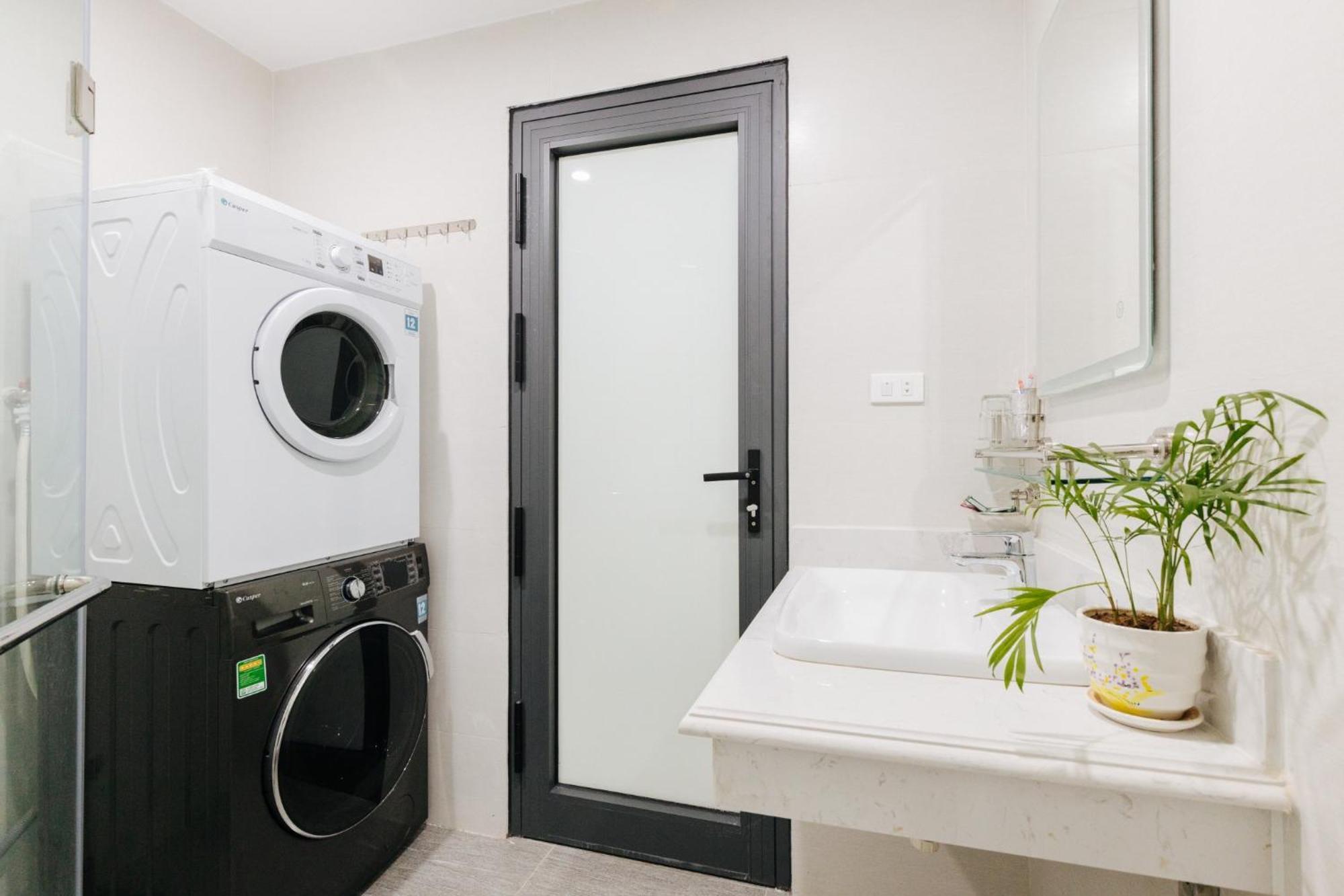 9 Light Apartment Hanoi