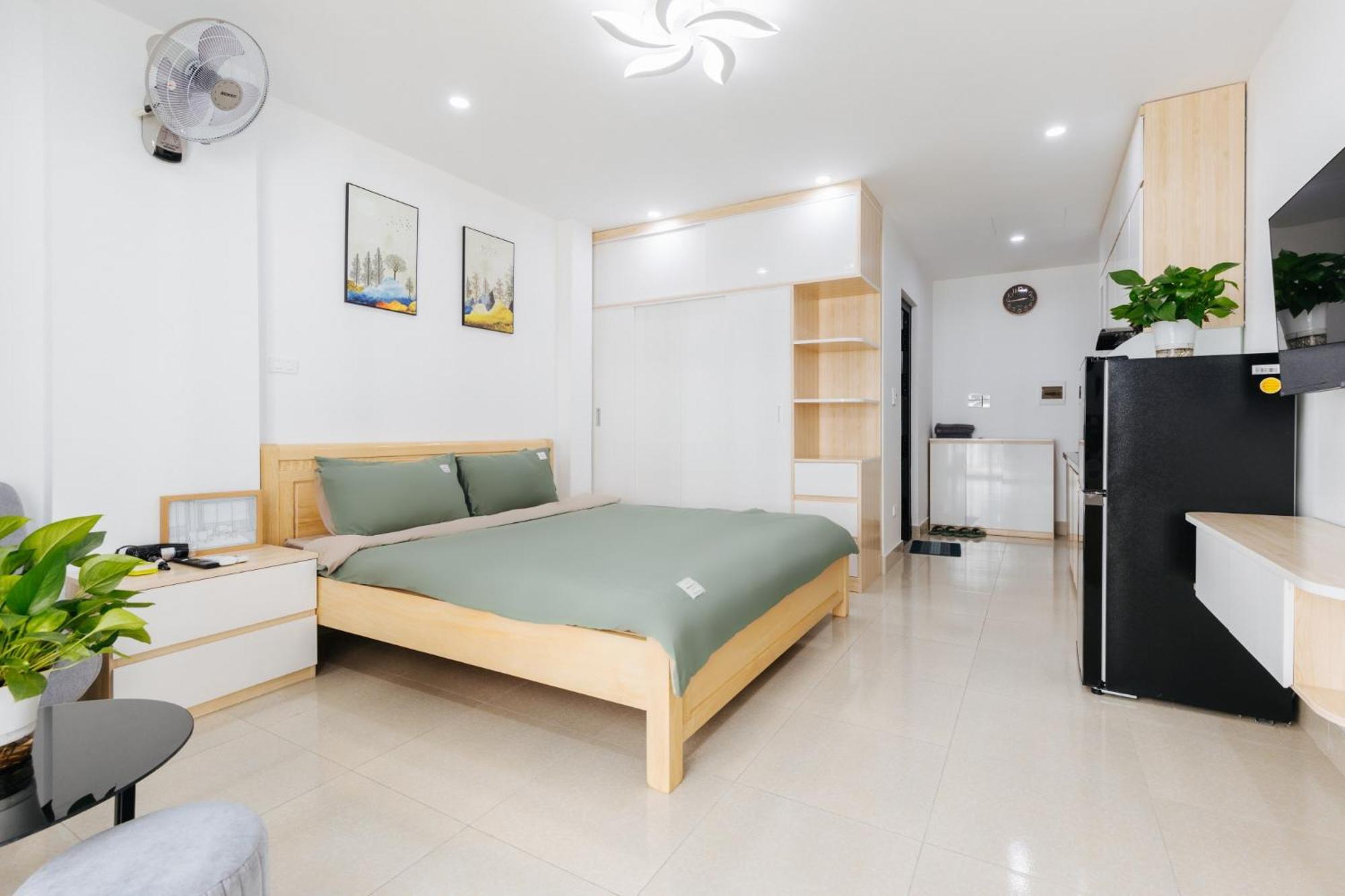 9 Light Apartment Hanoi